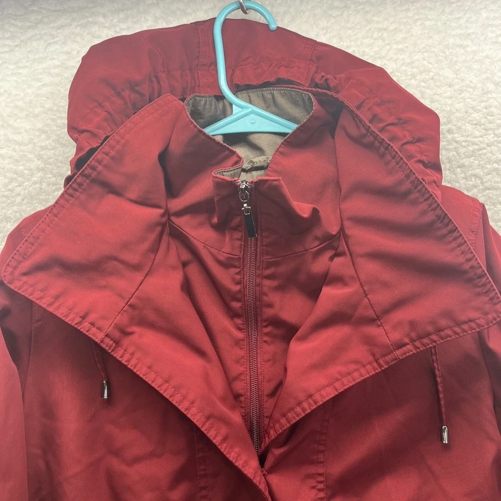 St Johns Bay Jacket Womens Small Red Pockets Full Zip Button Hooded Chore Preppy